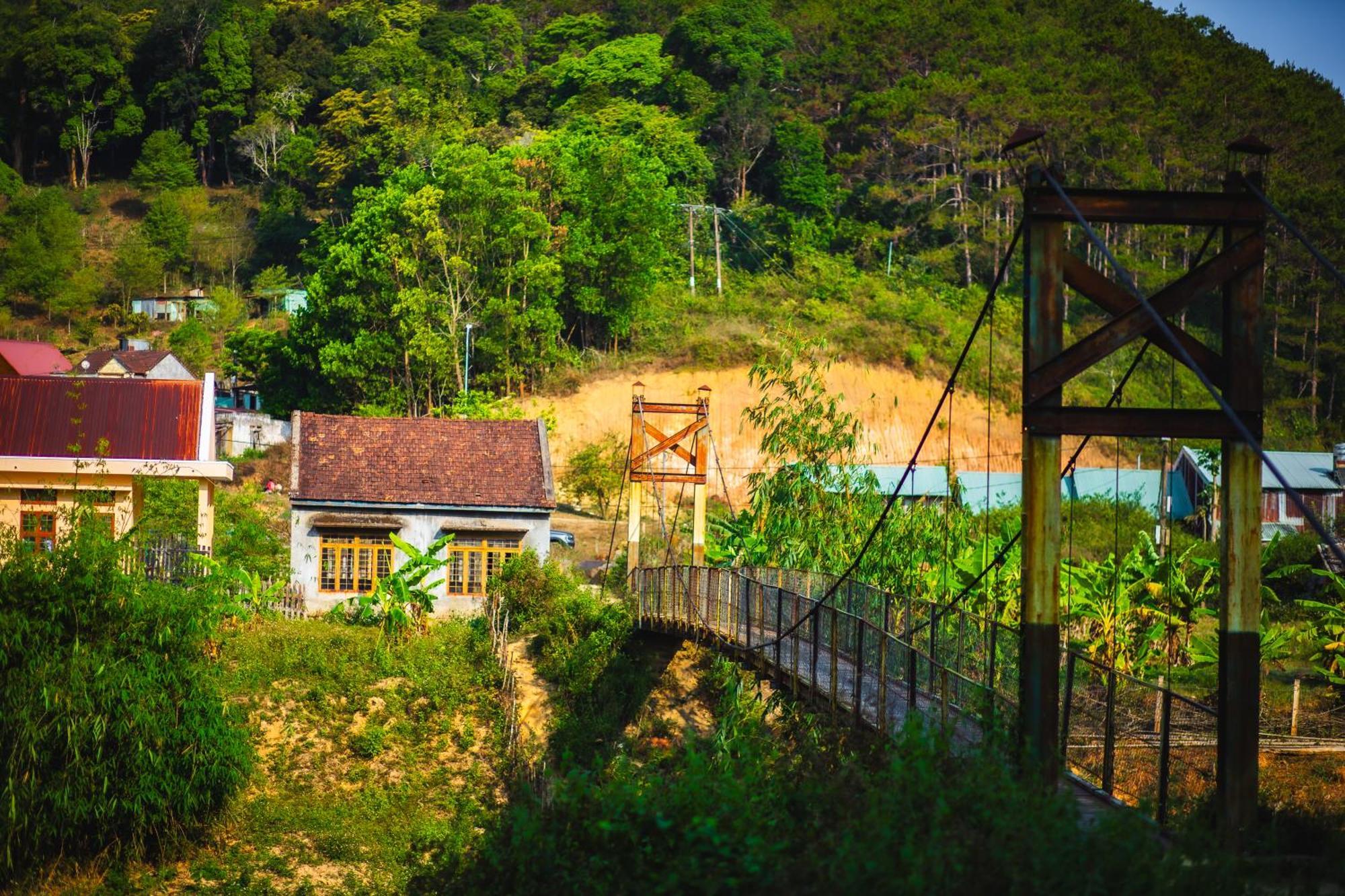 Nha Trong Ban - Homestay Mang Den Kon Von Kla Zewnętrze zdjęcie