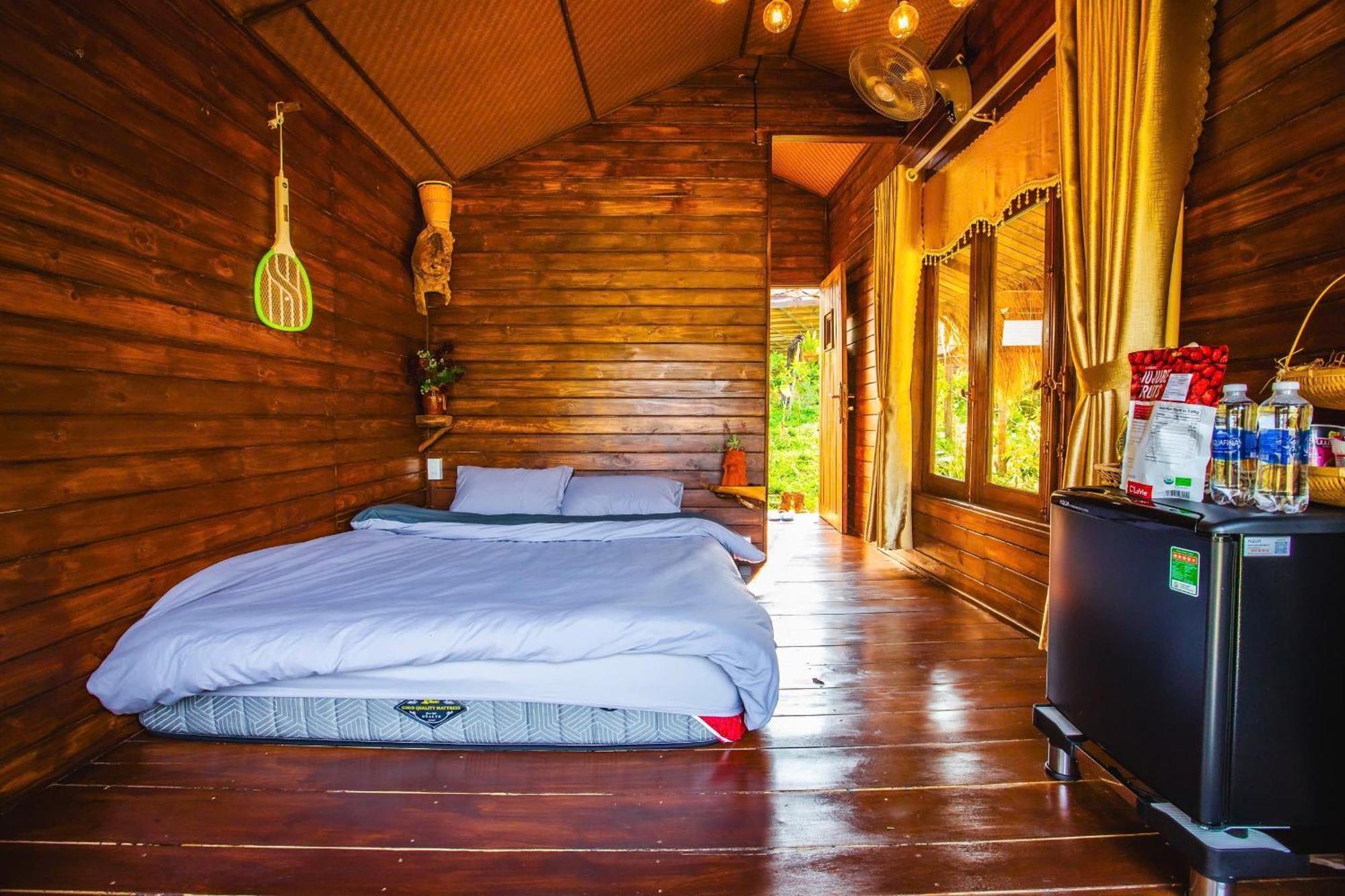 Nha Trong Ban - Homestay Mang Den Kon Von Kla Zewnętrze zdjęcie