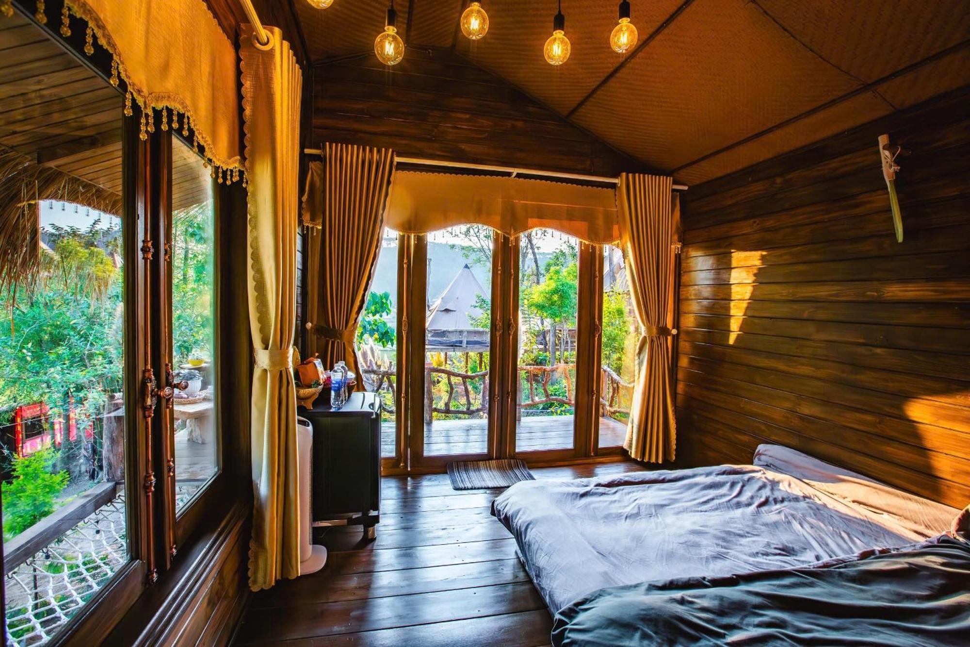 Nha Trong Ban - Homestay Mang Den Kon Von Kla Zewnętrze zdjęcie